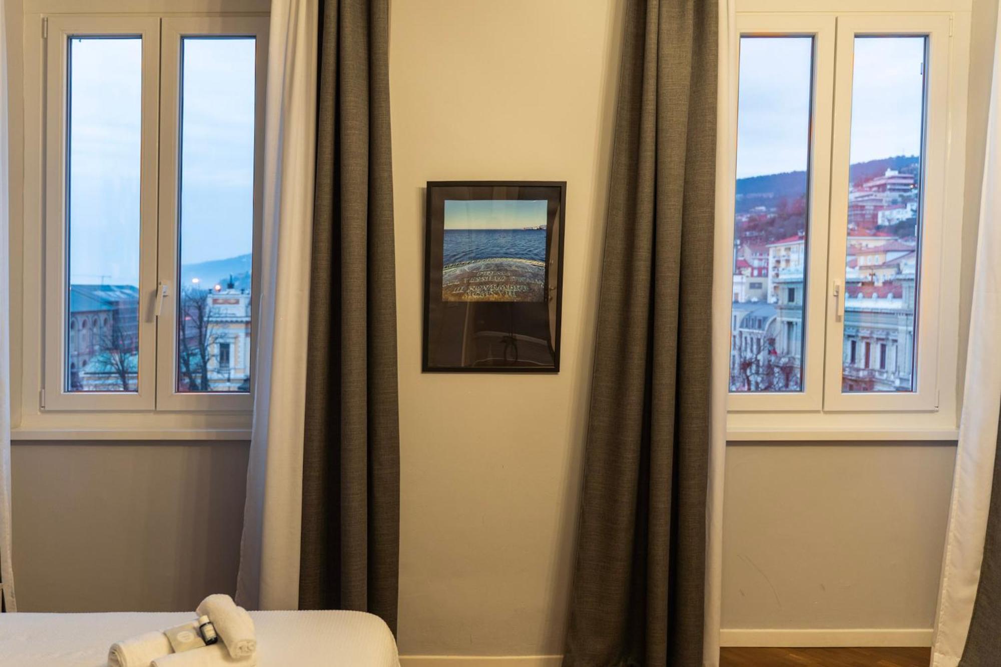 Sofia Residence Stazione Trieste Luaran gambar